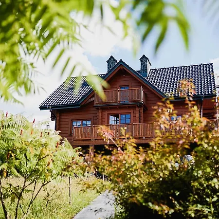 Dom W Chmurach Semesterbostad *