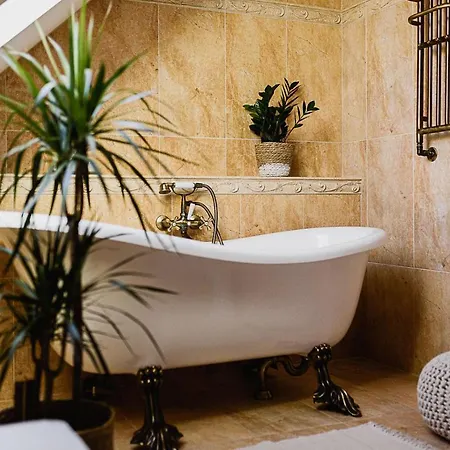 Dom W Chmurach Semesterbostad