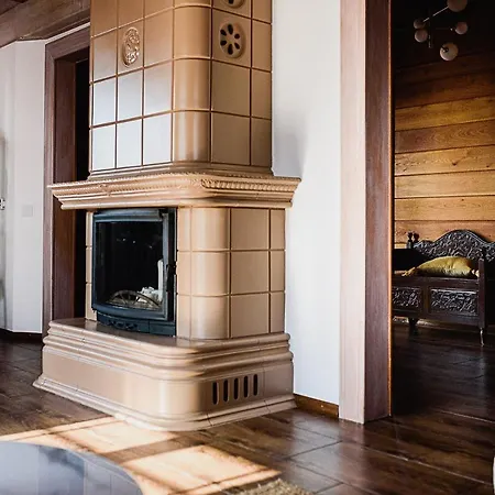 Dom W Chmurach Semesterbostad *