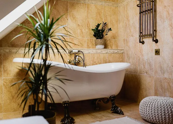 Dom W Chmurach בית נופש